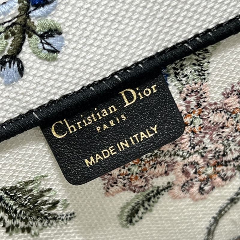 Christian Dior Shopping Bags